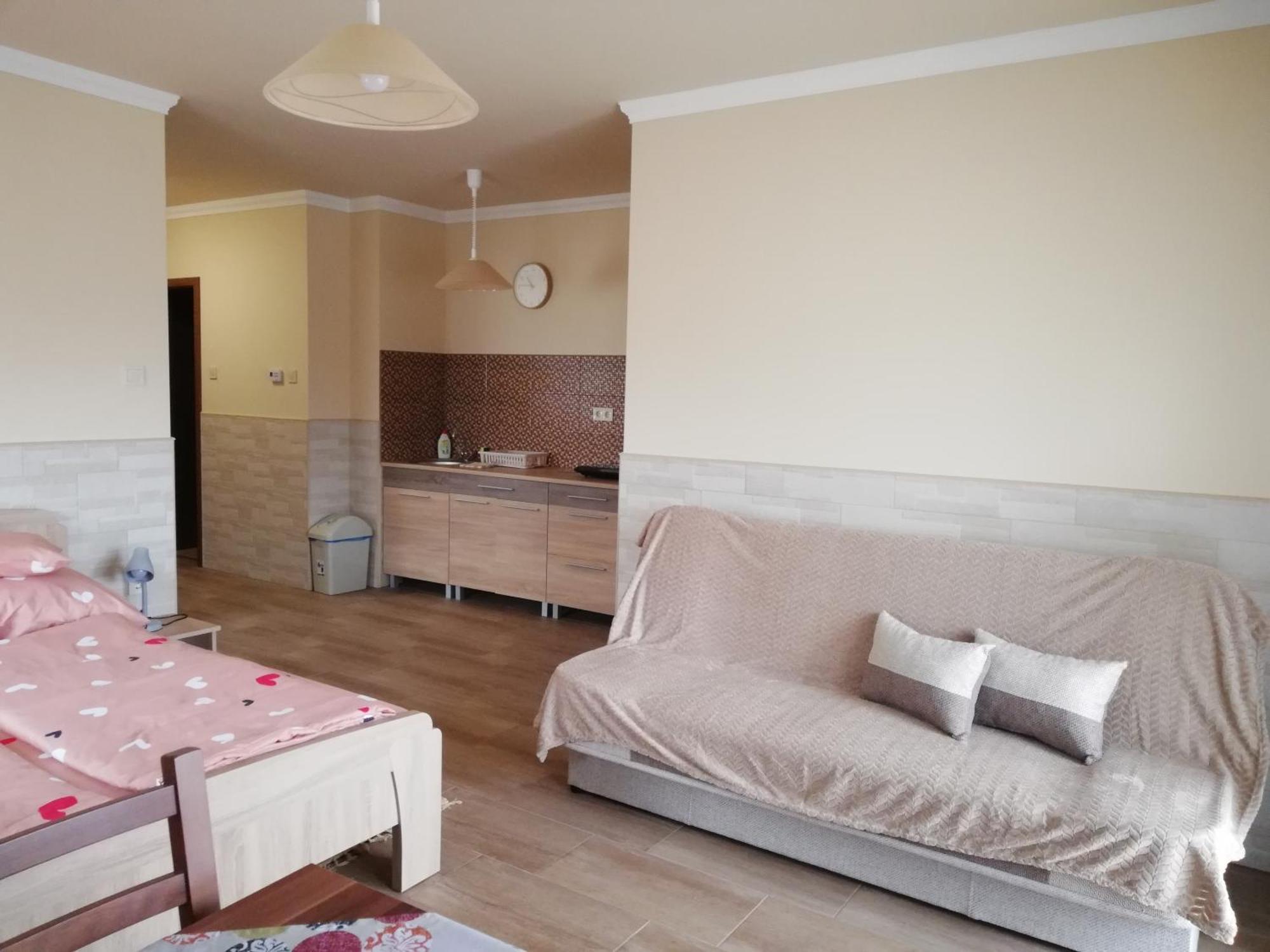 Imola Es Andrea Apartmanhaz 3 Hajdúszoboszló Extérieur photo